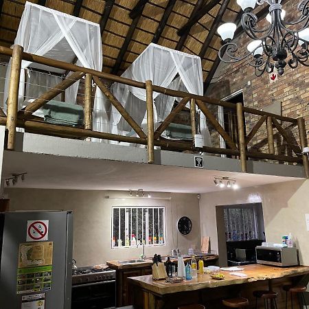 Genet House Holiday Home Marloth Park Exteriér fotografie