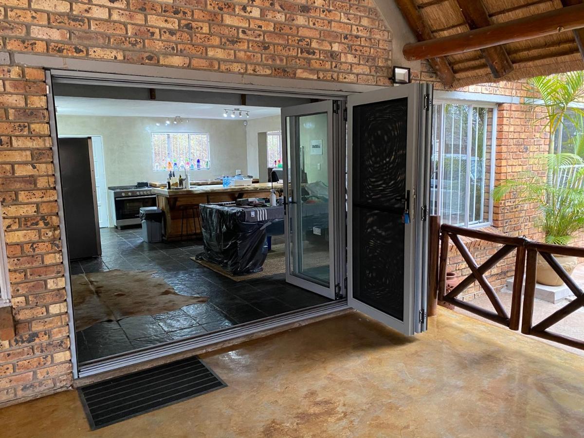 Genet House Holiday Home Marloth Park Exteriér fotografie