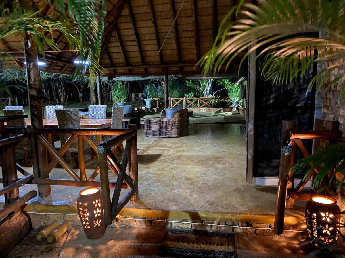 Genet House Holiday Home Marloth Park Exteriér fotografie