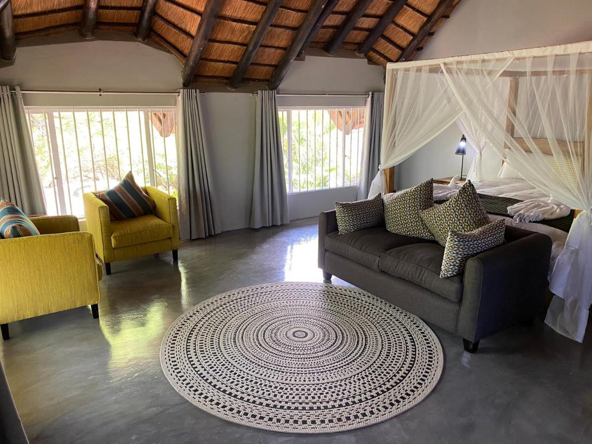 Genet House Holiday Home Marloth Park Exteriér fotografie